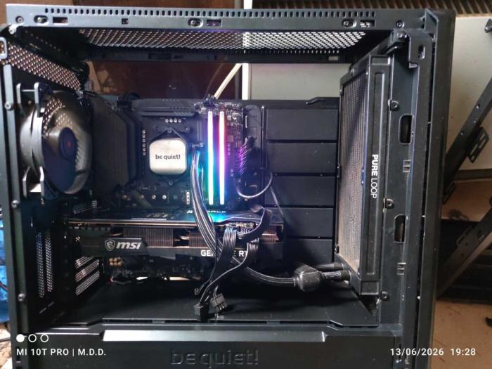 AMD Ryzen 7 5800X3D + MSI B550 Tomahawk MAX WiFi + 32GB DDR4 3600